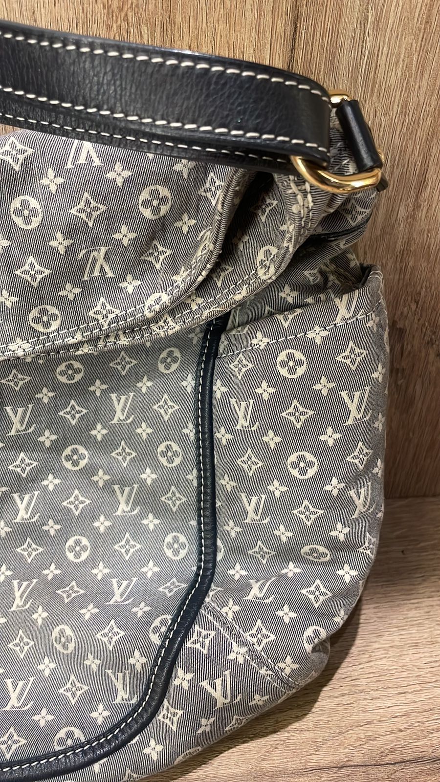 Louis Vuitton Idylle Romance Hobo Bag