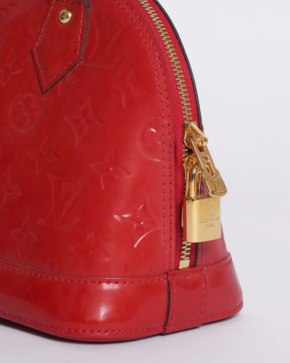 Louis Vuitton Alma BB leather handbag