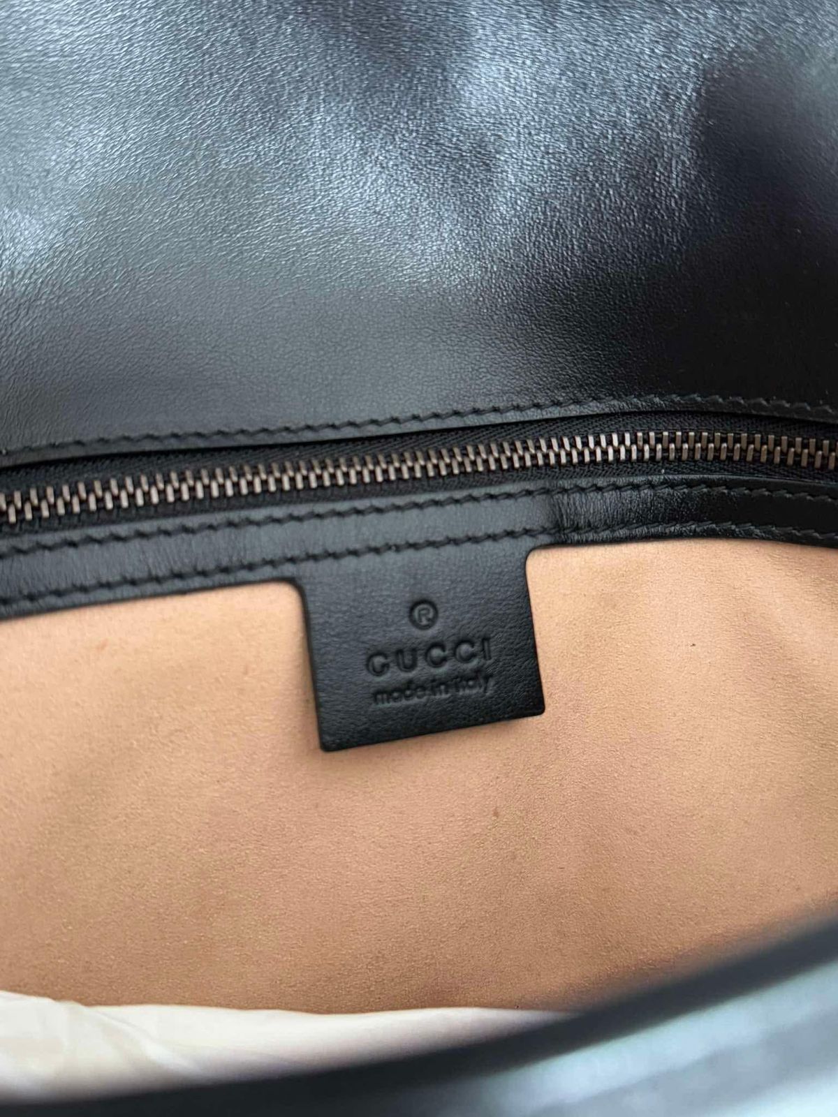Gucci GG Marmont Matelassé Shoulder Bag