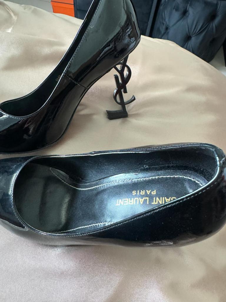 Saint Laurent Opium patent leather heels Size 40