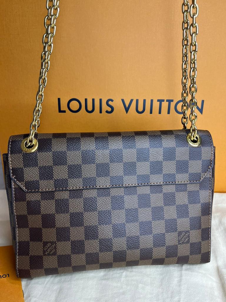 Louis Vuitton Vavin leather crossbody (microchipped)