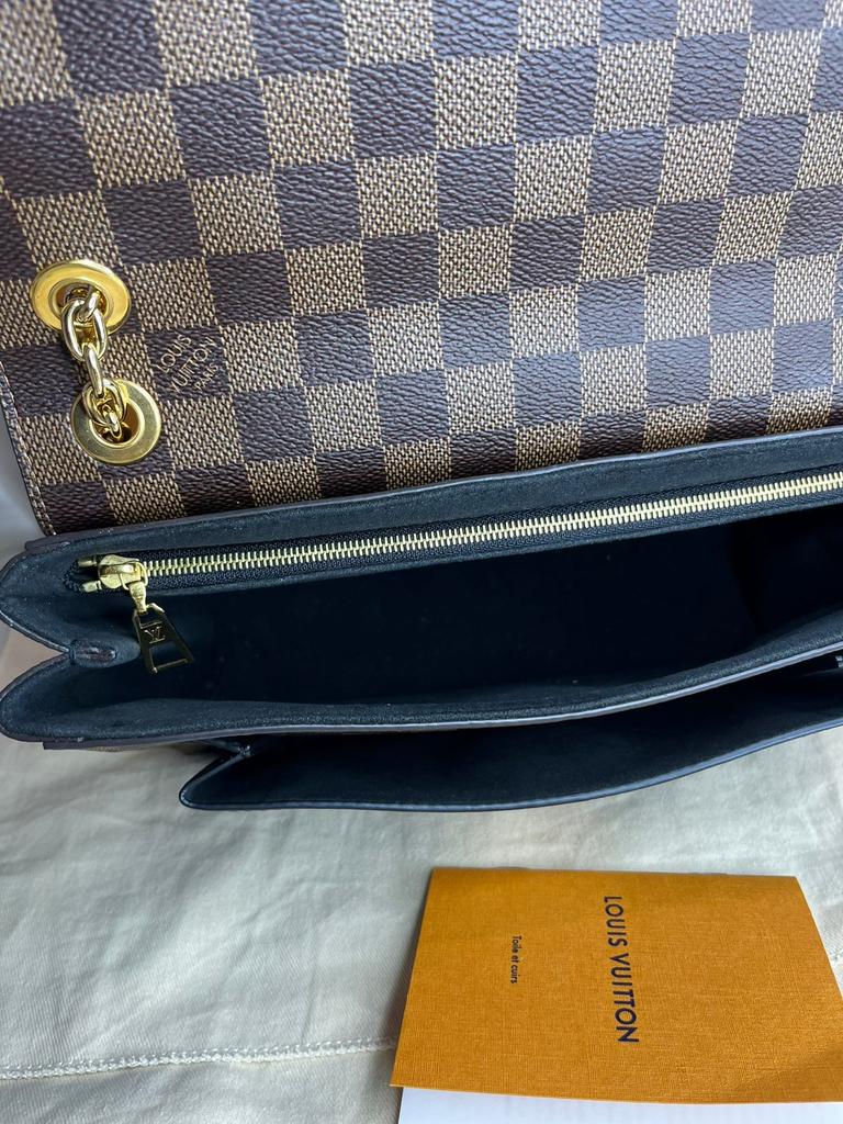 Louis Vuitton Vavin leather crossbody (microchipped)