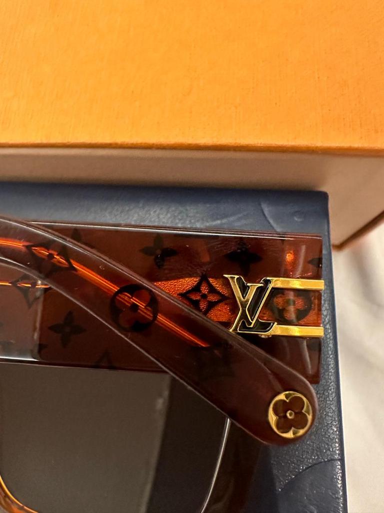 LOUIS VUITTON LV Blade Sunglasses