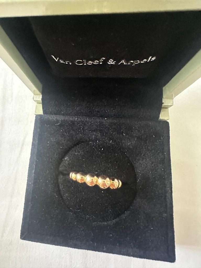 Van Cleef & Arpels Perlée pink gold ring