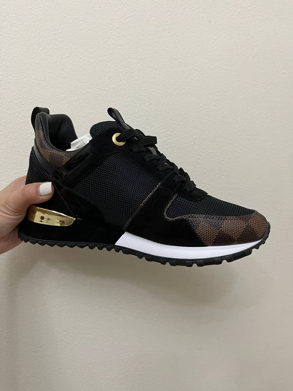 Louis Vuitton Run Away Sneakers – Damier & Black Mesh - 37