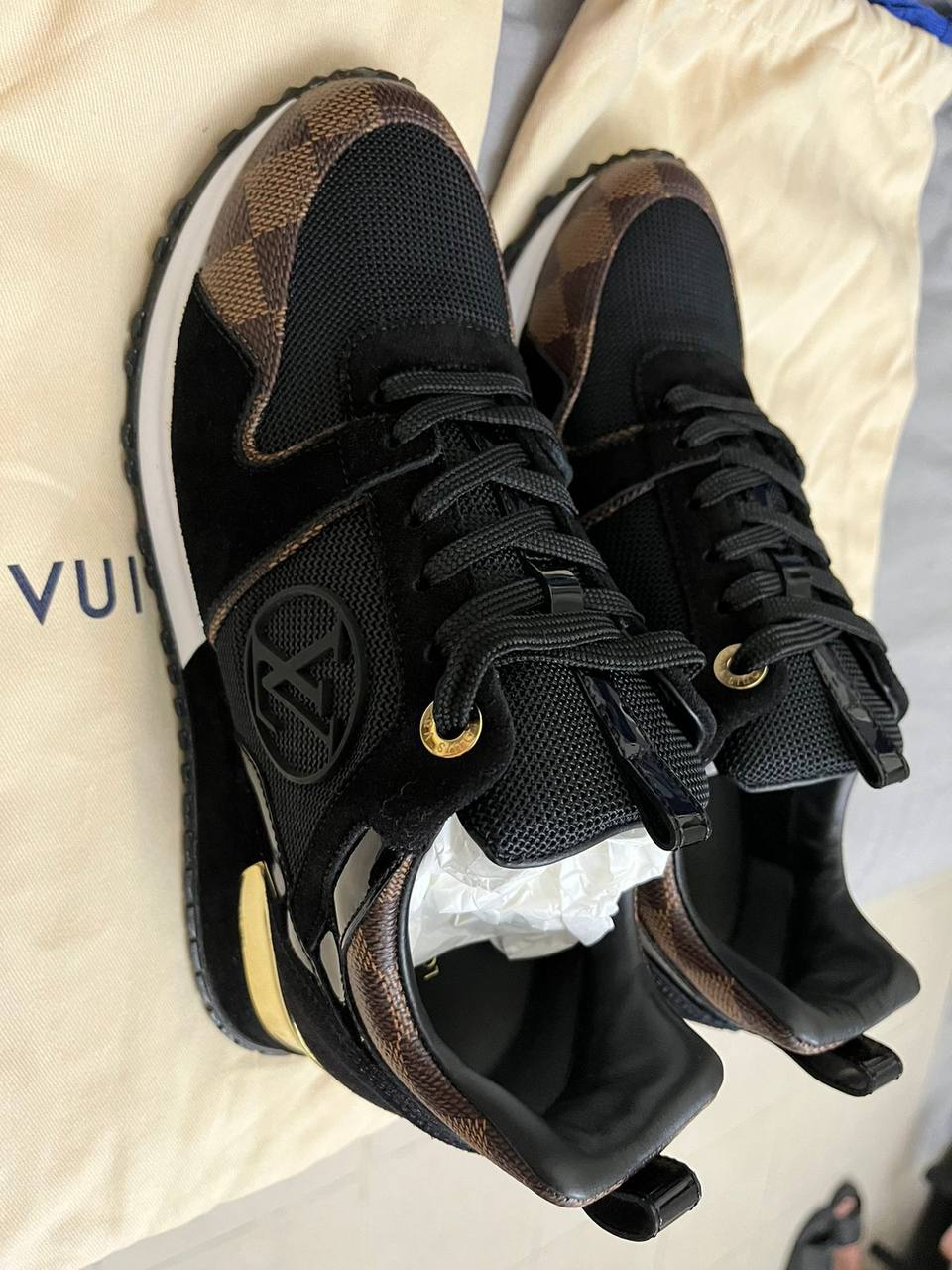 Louis Vuitton Run Away Sneakers – Damier & Black Mesh - 37