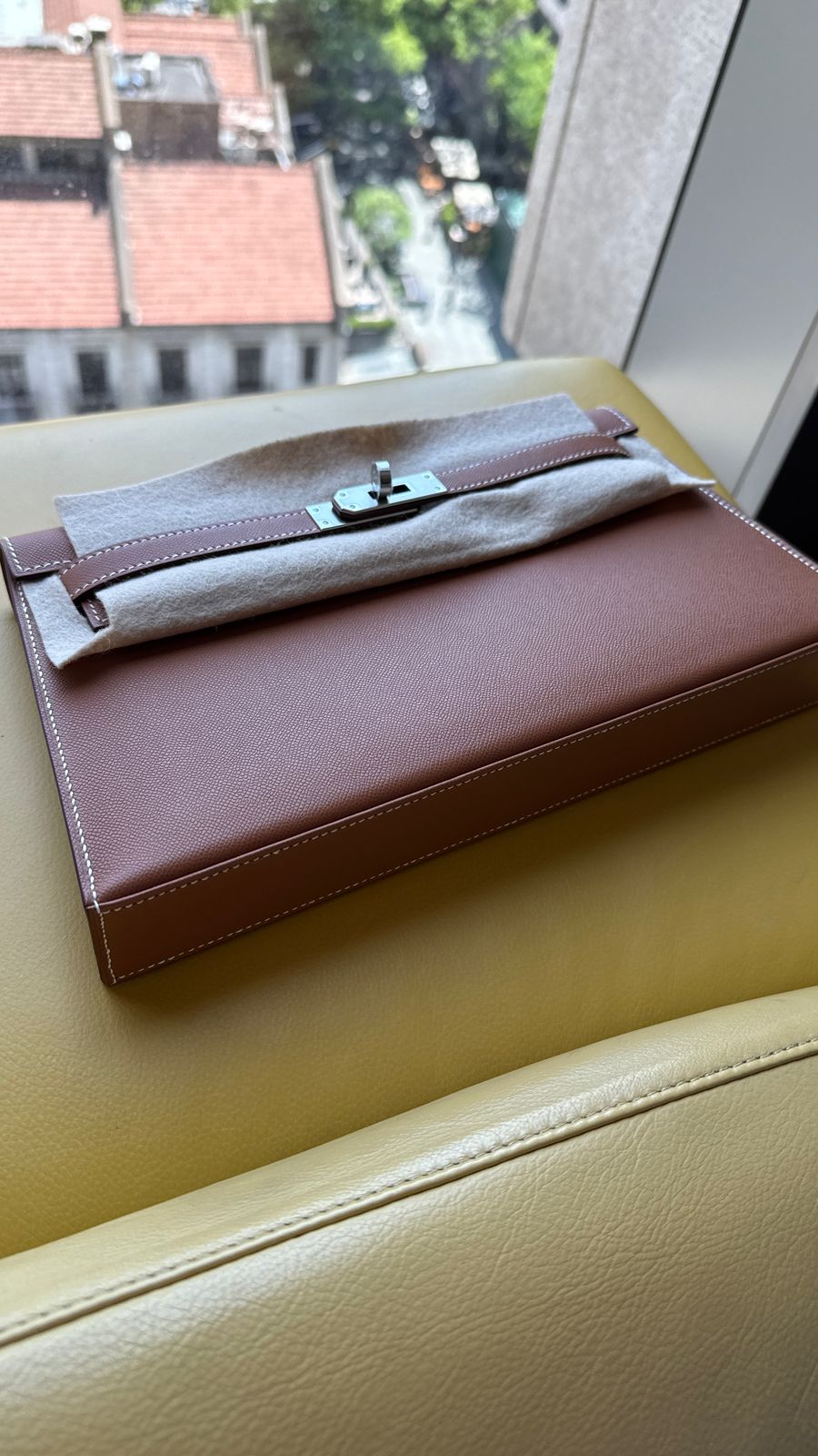 Hermès Kelly Elan 37 in Gold Epsom Leather