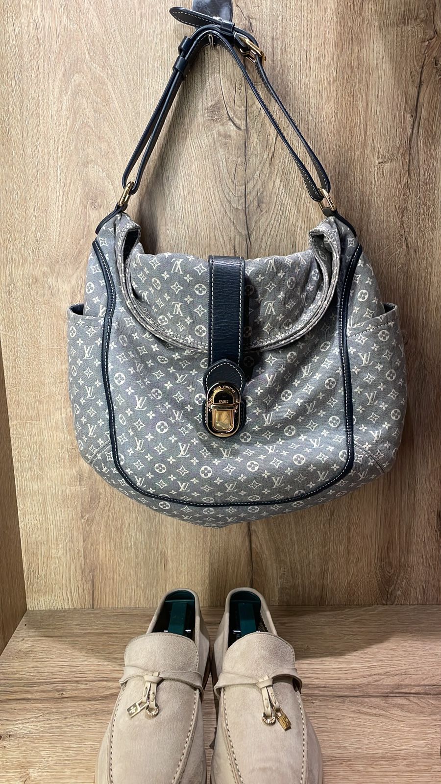 Louis Vuitton Idylle Romance Hobo Bag