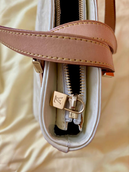Louis Vuitton Perle Monogram Vernis Leather Houston Bag