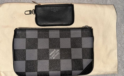 LV Trio Messenger Damier canvas for man, limited edition collection 2021-2022 (micro chip)