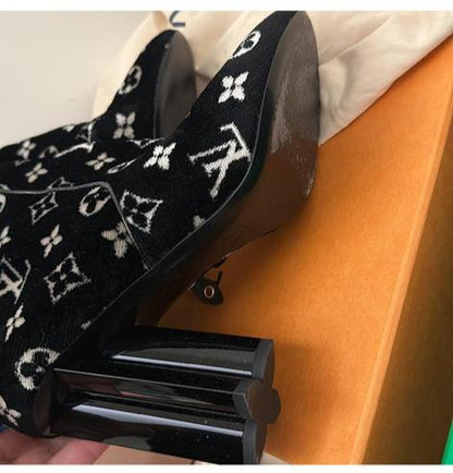Louis Vuitton Silhouette velvet ankle boots Size 41